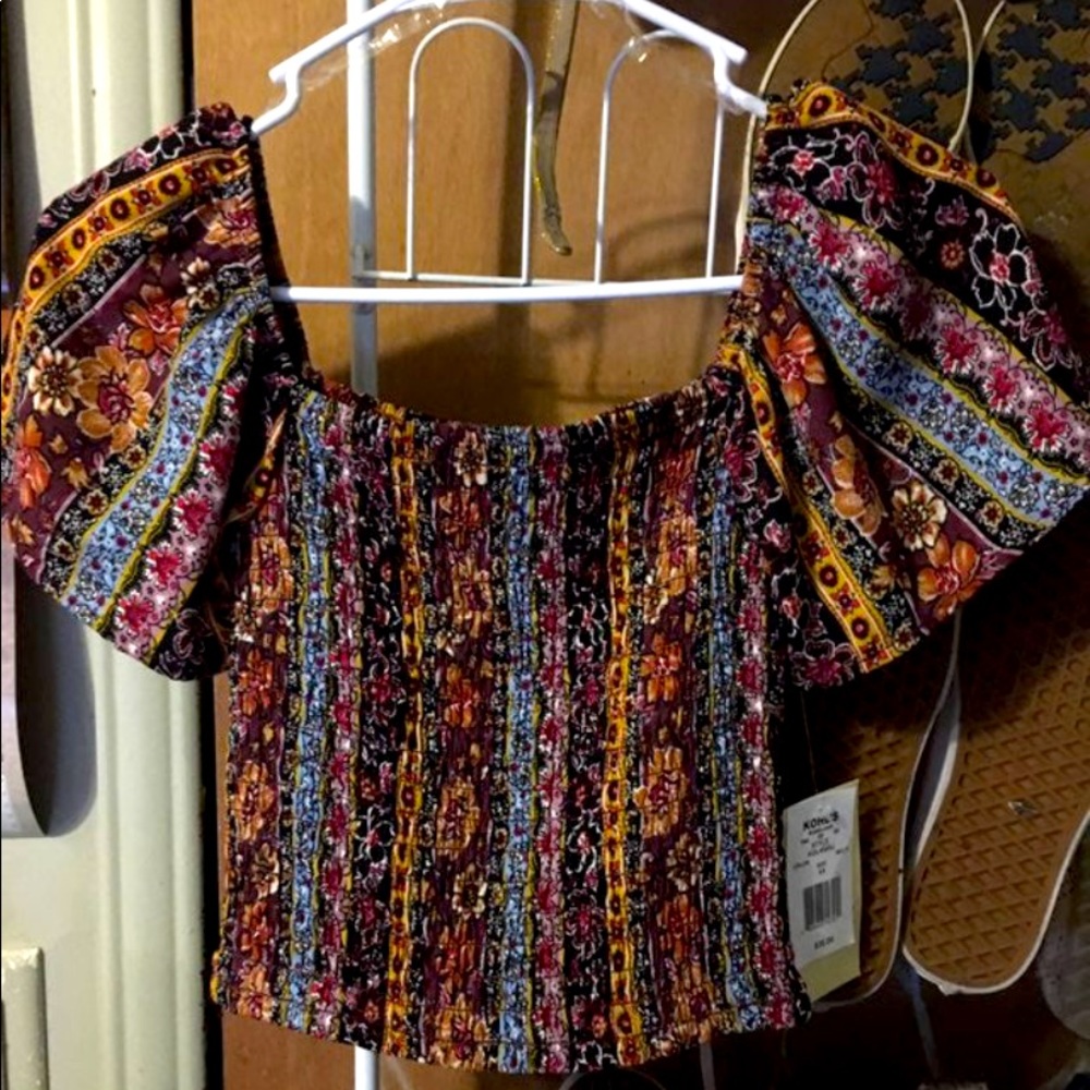 Festival top